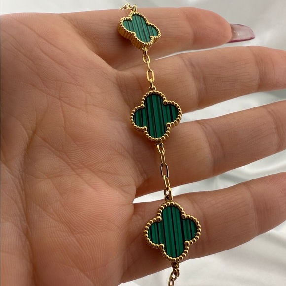 The Unbranded Brand Jewelry - Alhambra 18k Gold Plated Gold and Green Clover Bracelet
